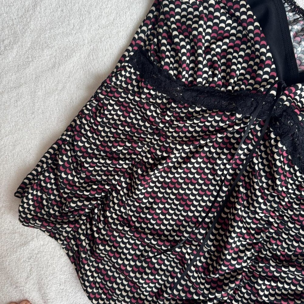 Y2K Patterned Tank Top - Picture 5 of 7